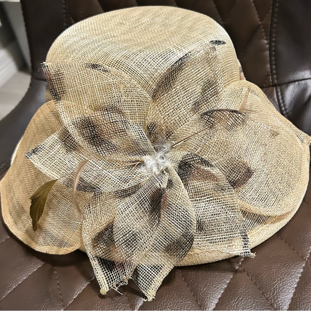Elegant Tan Floral Women's Hat